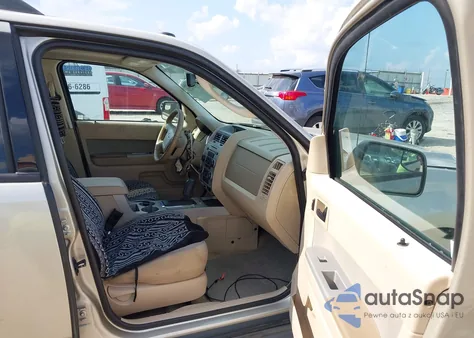 2012 Ford Escape Xlt из США, поврежденный, VIN 1FMCU0DG4CKB39092